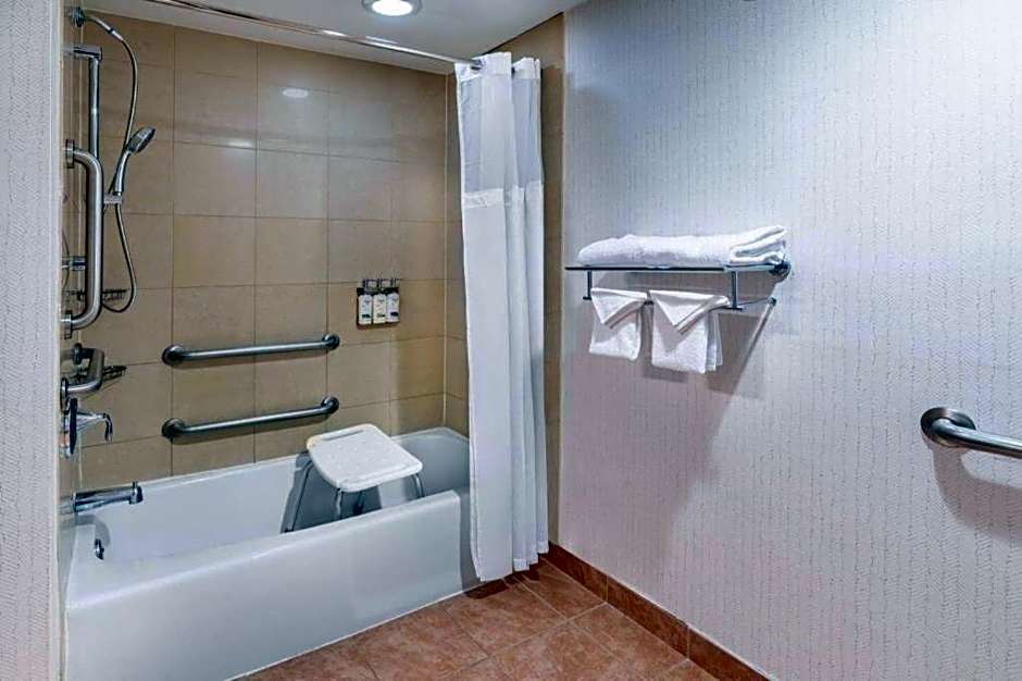 Holiday Inn Frisco By IHG