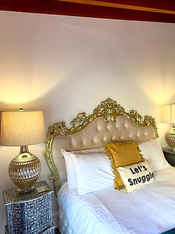 Kaoglen Squirrel Drey-Hot Tub-Pet Friendly-Perth