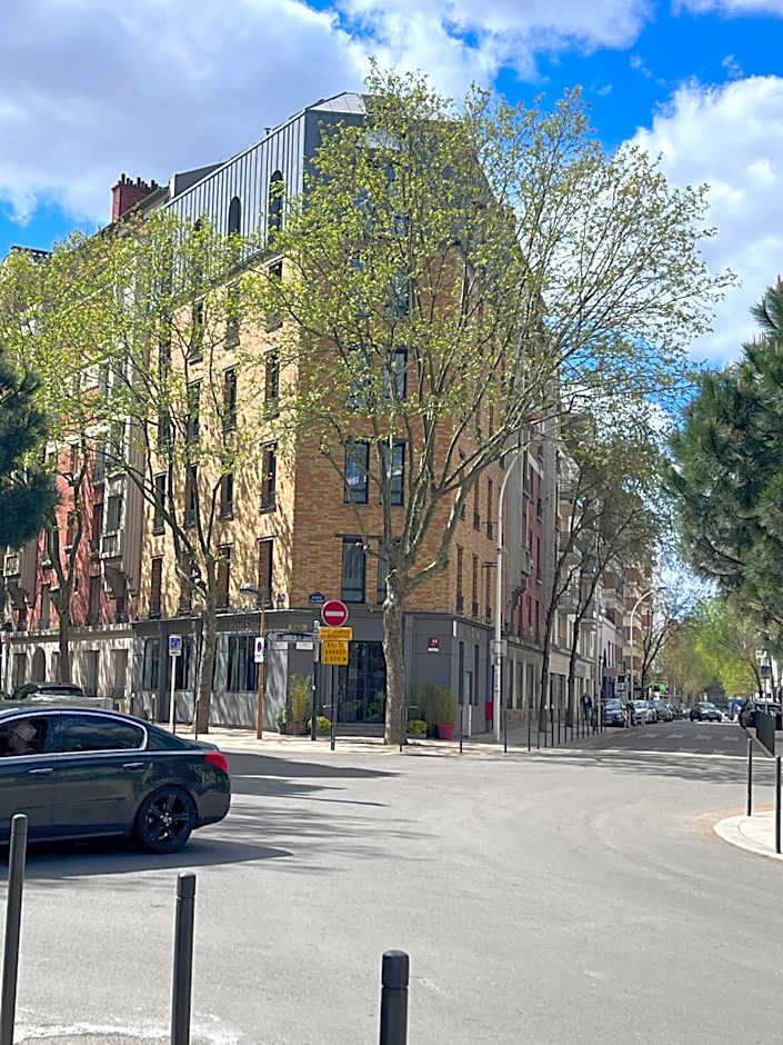 Hotel Sixteen Paris Montrouge
