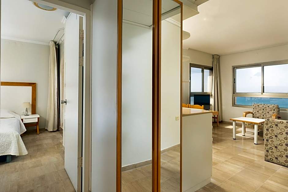 Residence Beach Hotel