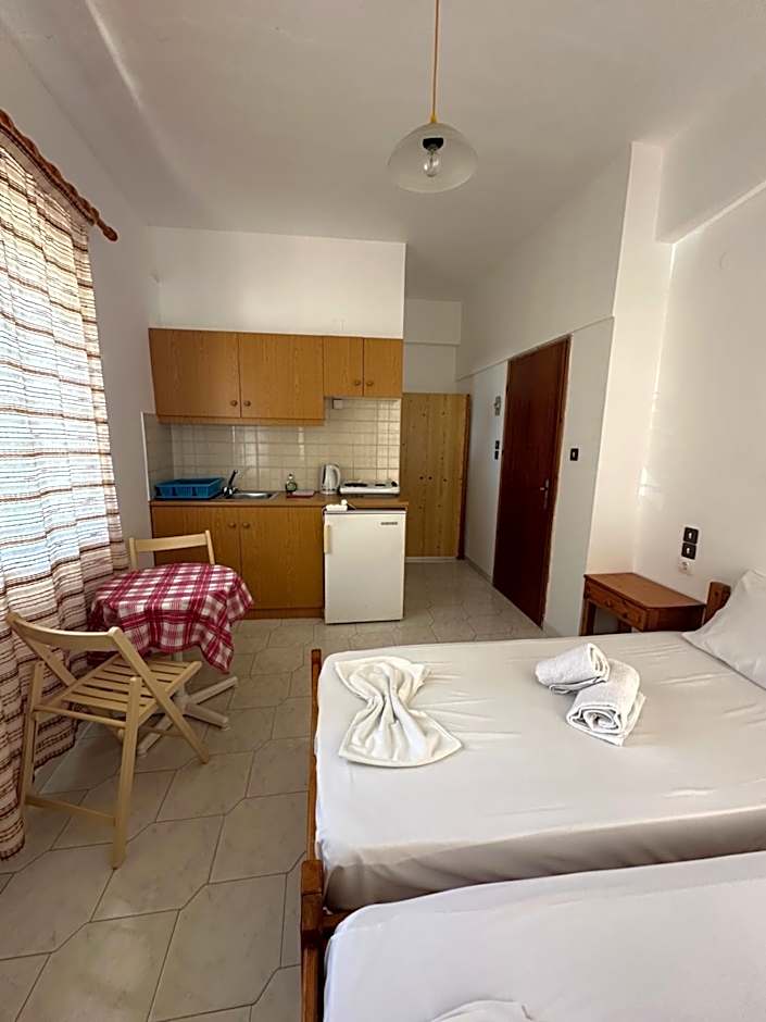 Argiro's apartment at Agia Galini