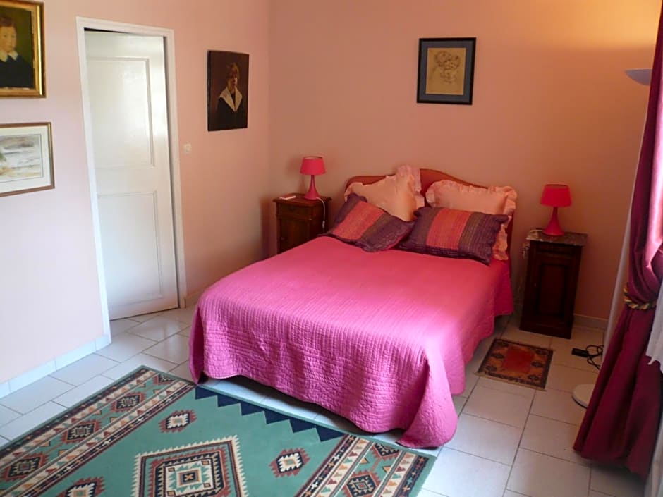 LOGIS du Château du Bois Doucet