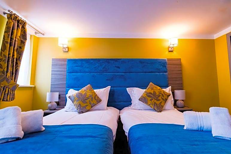 Stonecross Manor Hotel