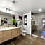 Beverly Grove Chic City Oasis 2 BR Apt with Den 138
