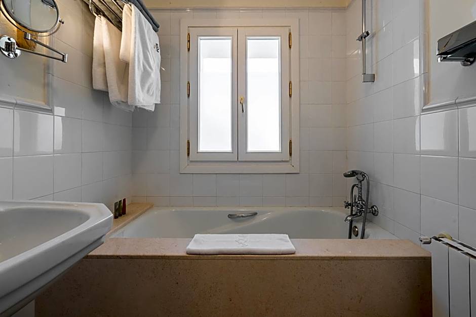 Hotel La Fuente de la Higuera
