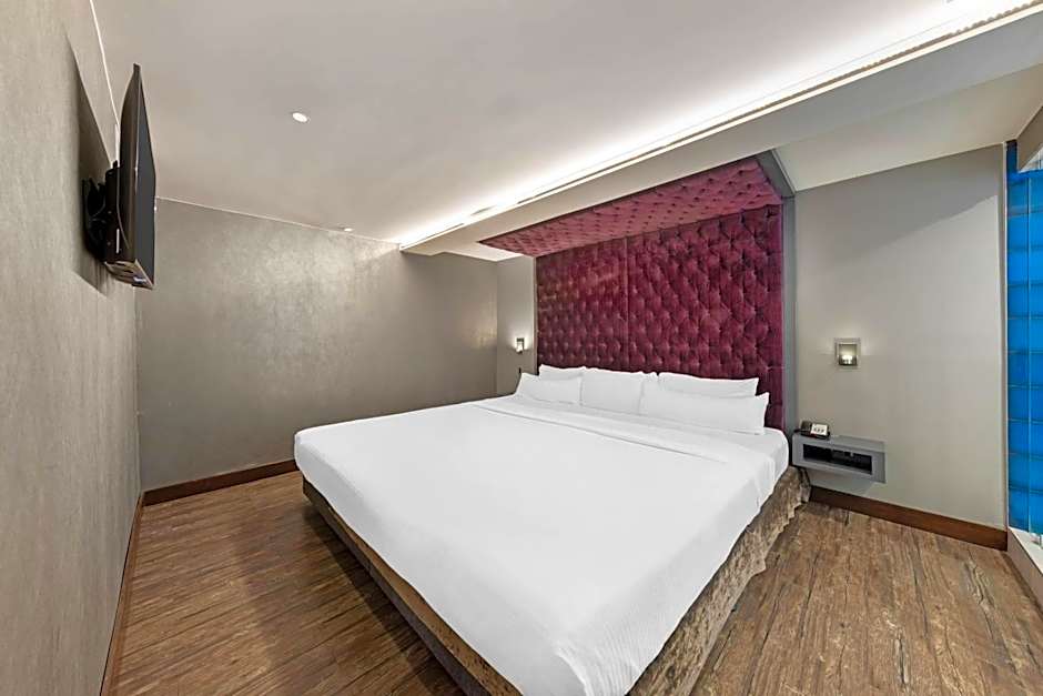 BLVD Hotel and Studios Universal-Hollywood, an Ascend Collection Hotel