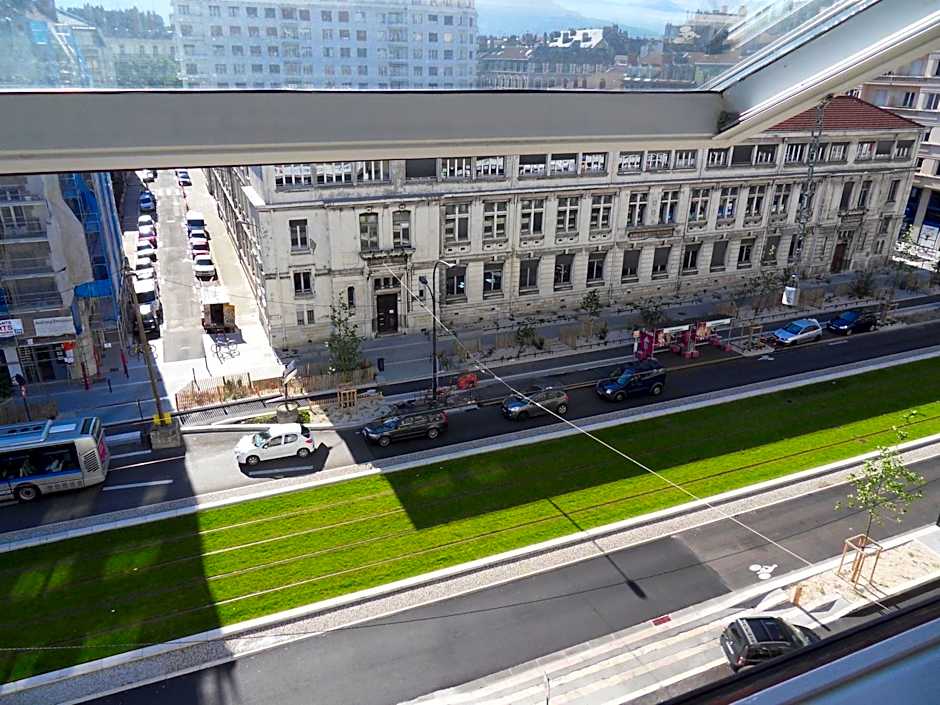 ibis Styles Grenoble Centre Gare