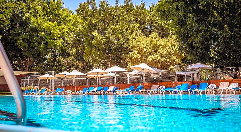 Kfar Maccabiah Hotel & Suites                                                                   