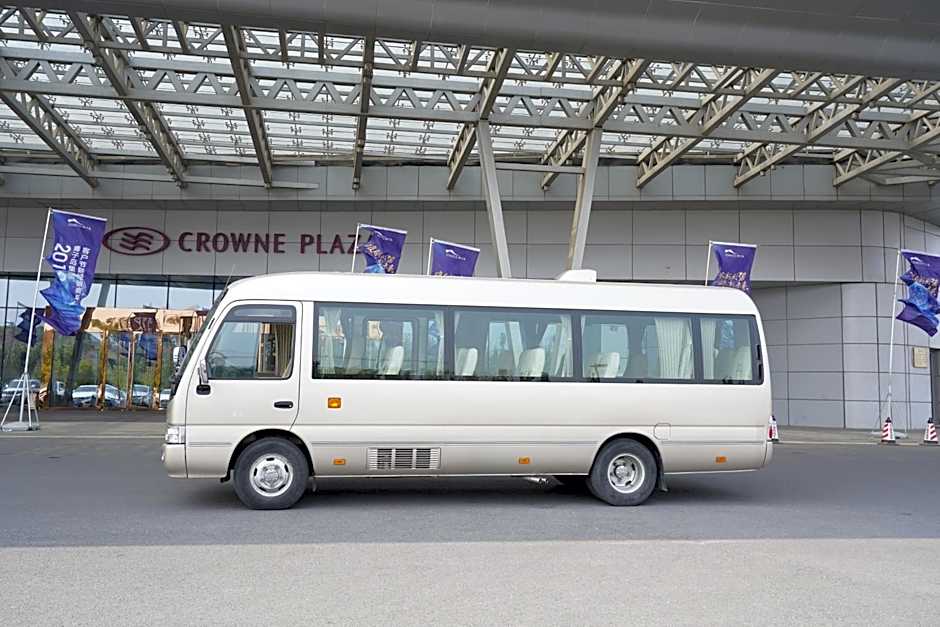 Crowne Plaza Dalian Sports Center by IHG