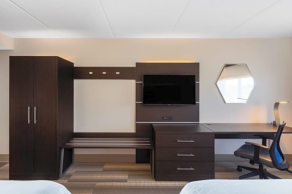 Holiday Inn Express Hotel & Suites Bluffton at Hilton Head Area By IHG