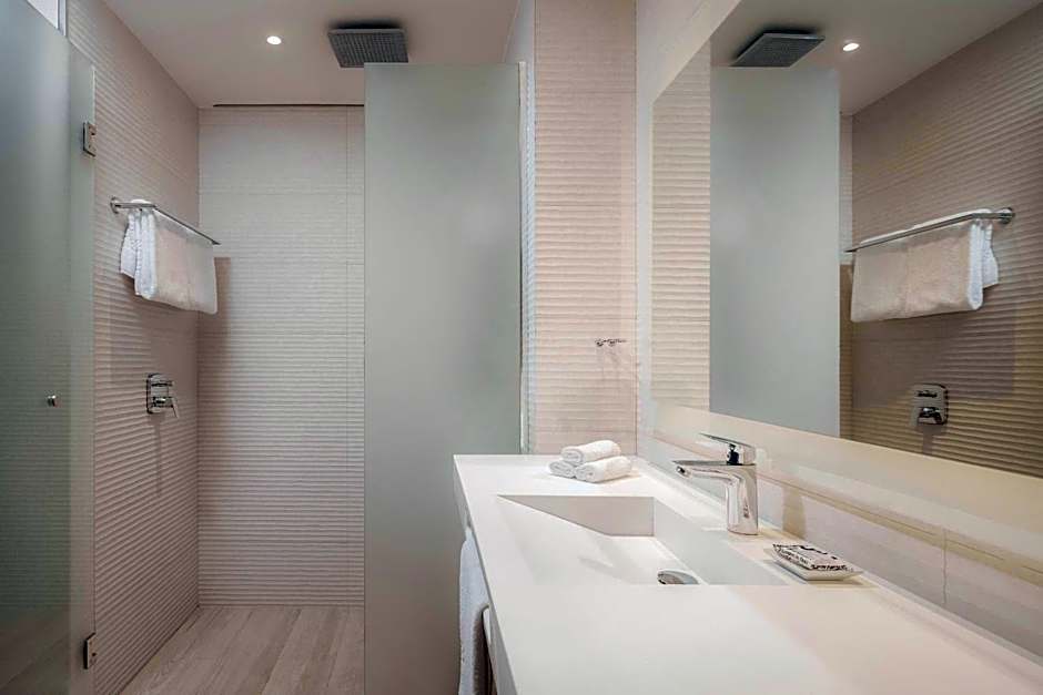 AC Hotel by Marriott Santiago de los Caballeros