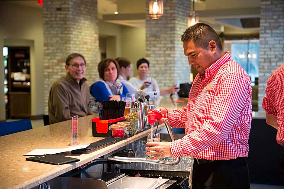 Hotel Indigo Traverse City By IHG