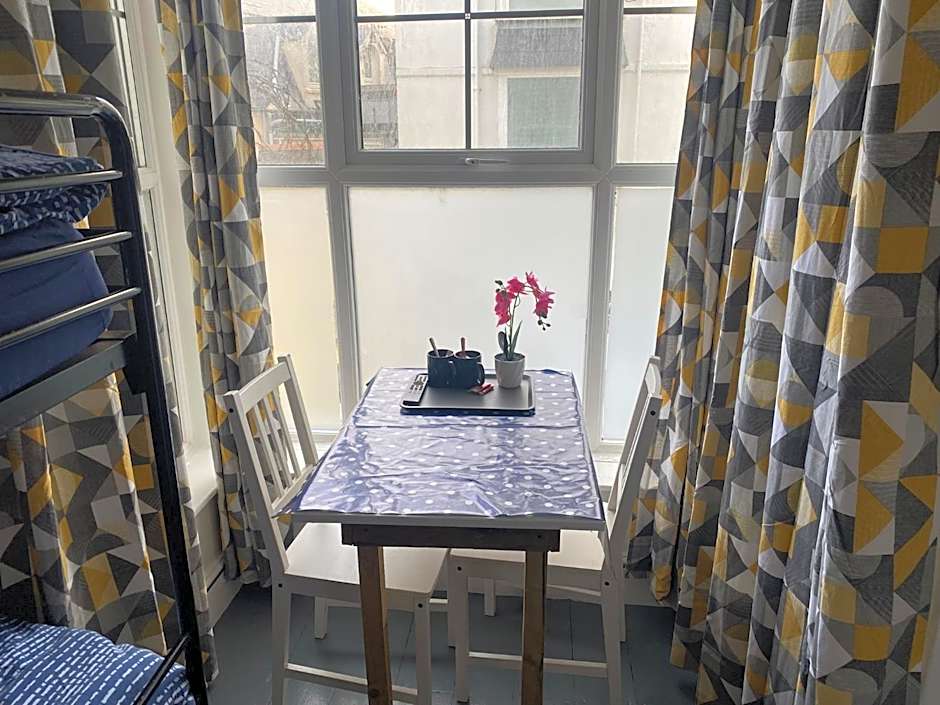 Palace Guesthouse
