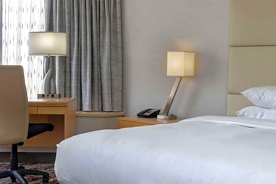 DoubleTree by Hilton - Philadelphia Center City