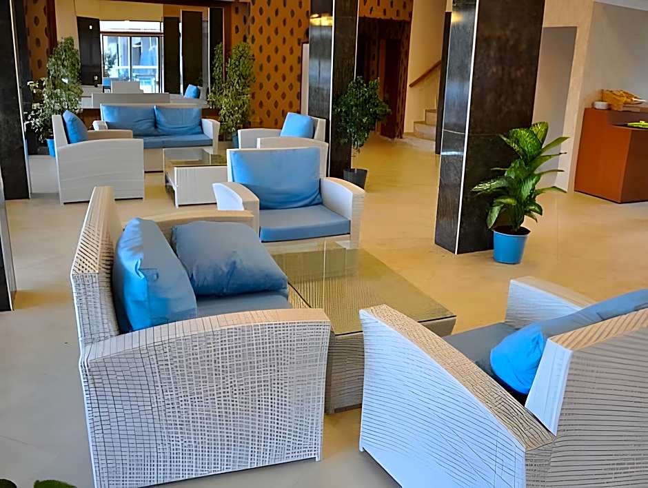 Moda Beach Hotel