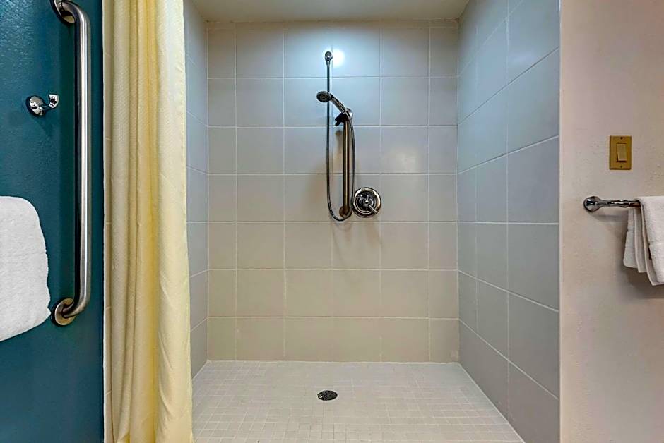 Sleep Inn Amherst - Buffalo North near University