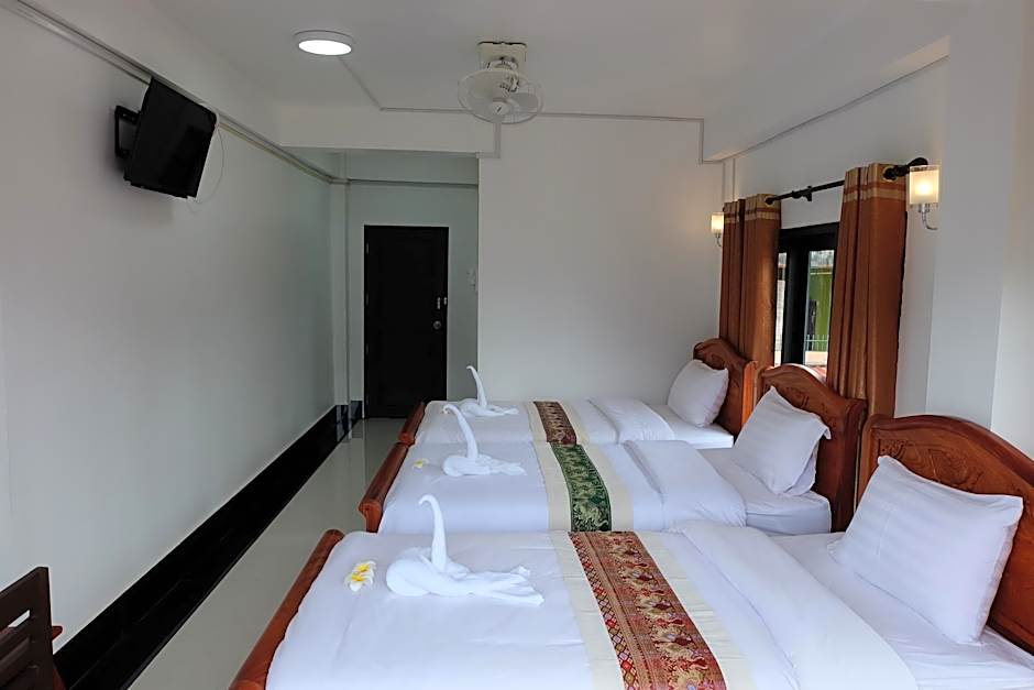 Grandview Riverside Hotel