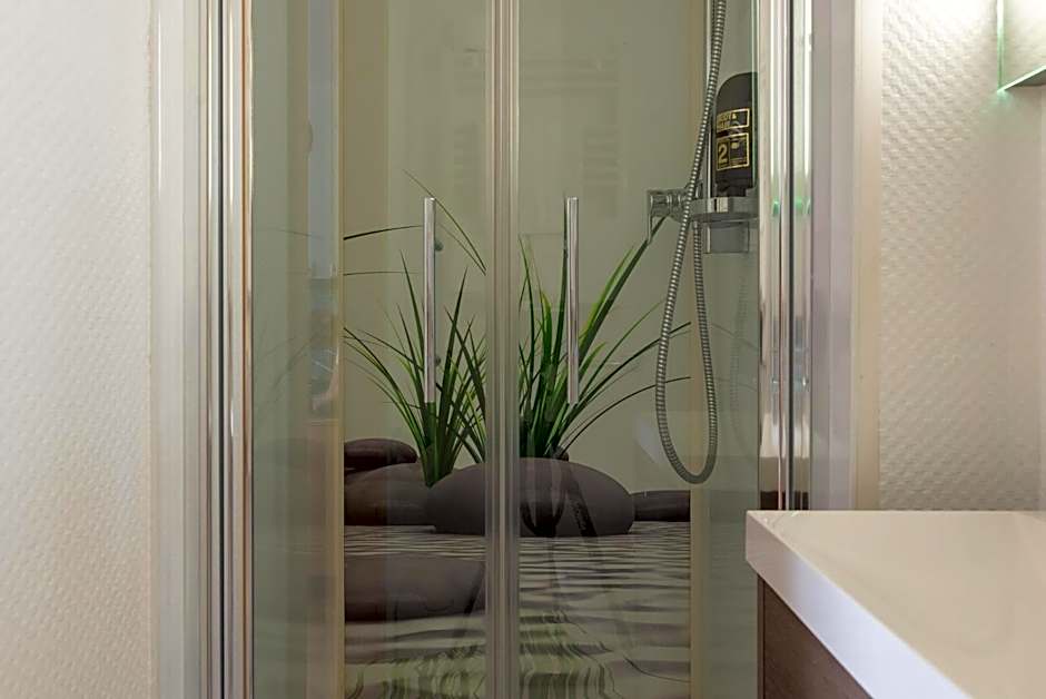 Central Boutique Hotel