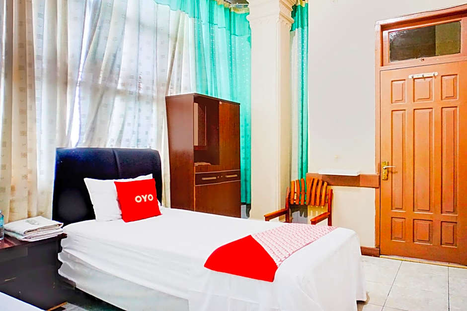 Collection O Darussalam Near Universitas Syiah Kuala Formerly Meurah Mulia