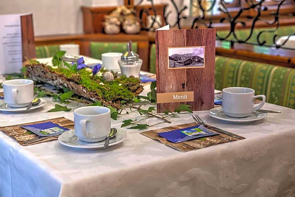 Wirtshaus und Pension Hocheck