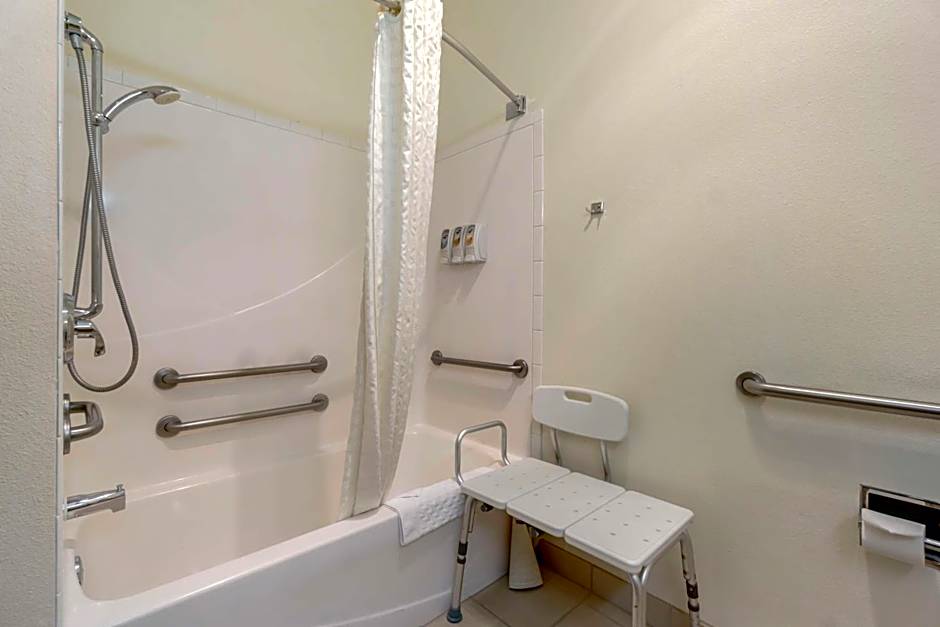 Best Western Plus Grapevine Inn