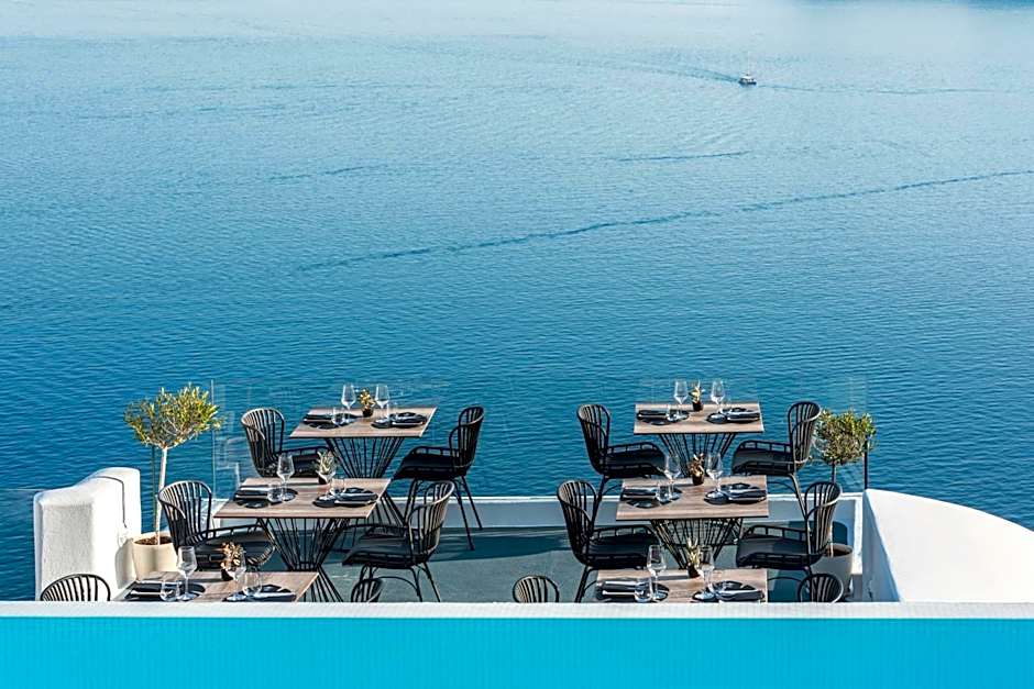 La Perla Villas - Adults Only