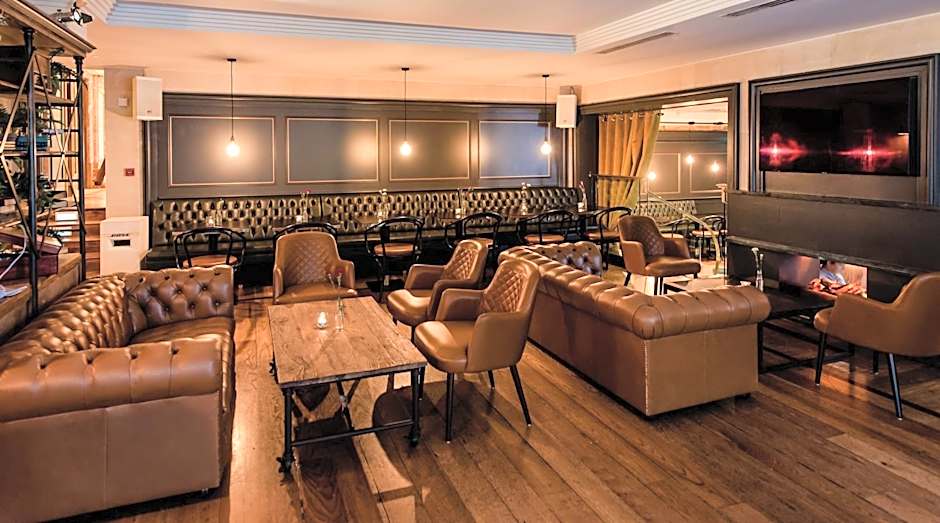 Killarney Plaza Hotel & Spa