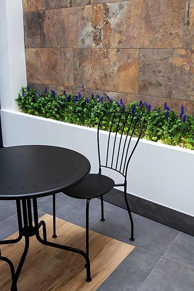 Welldone Antiquarium