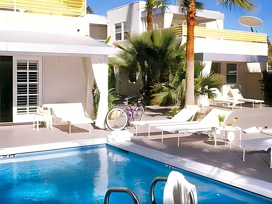 Movie Colony Hotel