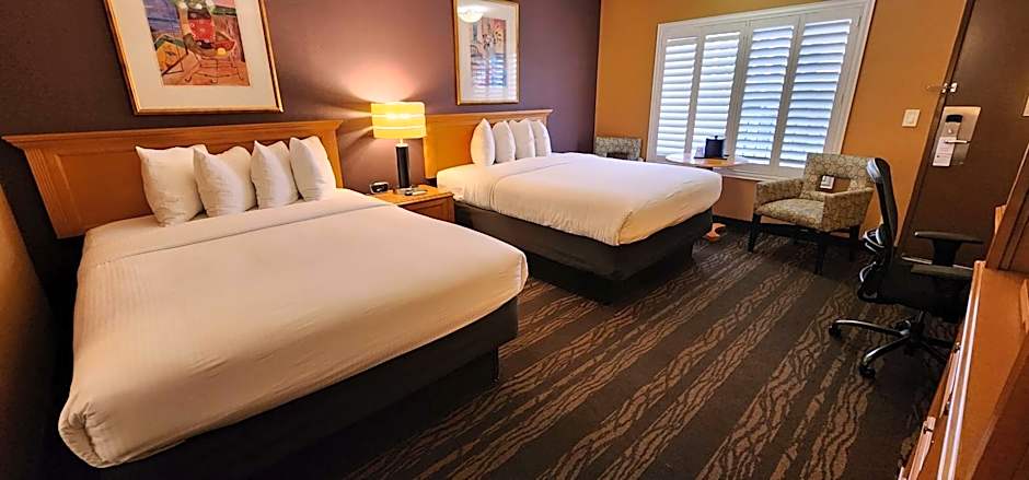 Best Western Plus Stovall's Inn