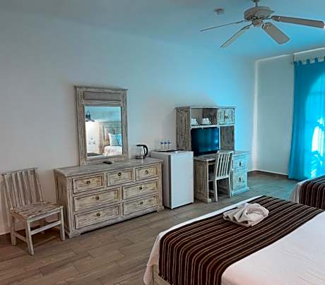 Superior Family Room