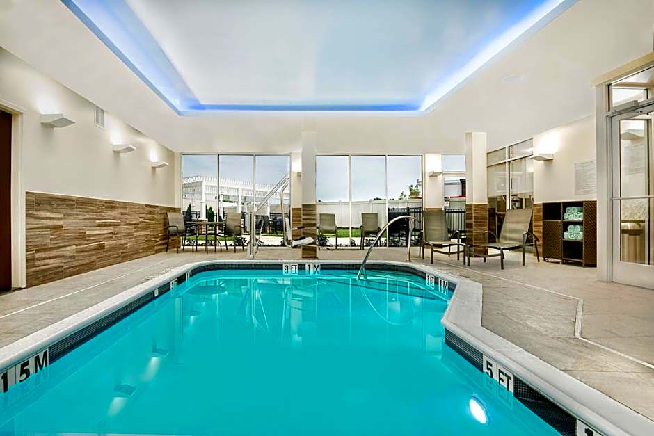 Fairfield by Marriott Inn & Suites Van Canton Area