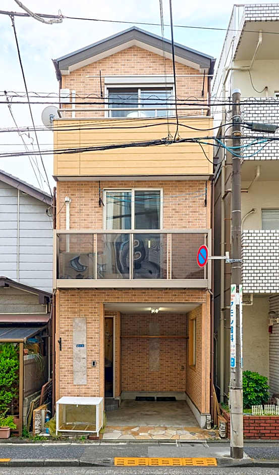 J-2S JR Yamanote Komagome, 3 storey 101sq 4BR, FreePark