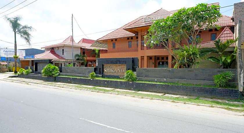 RedDoorz Plus @ Hotel Srikandi Kendari