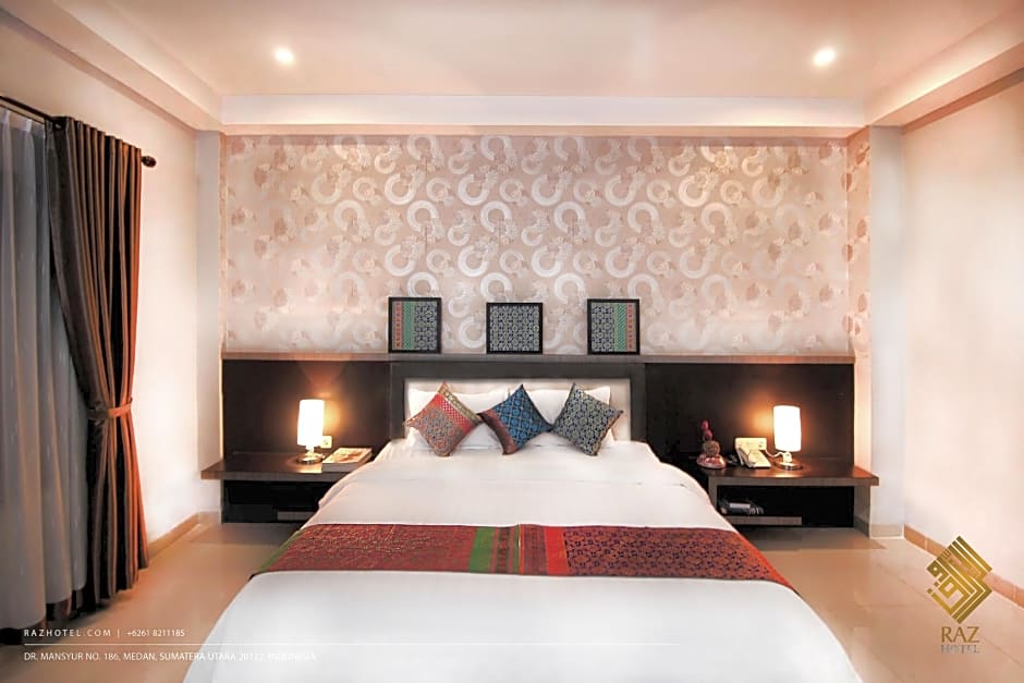 Raz Hotel And Convention