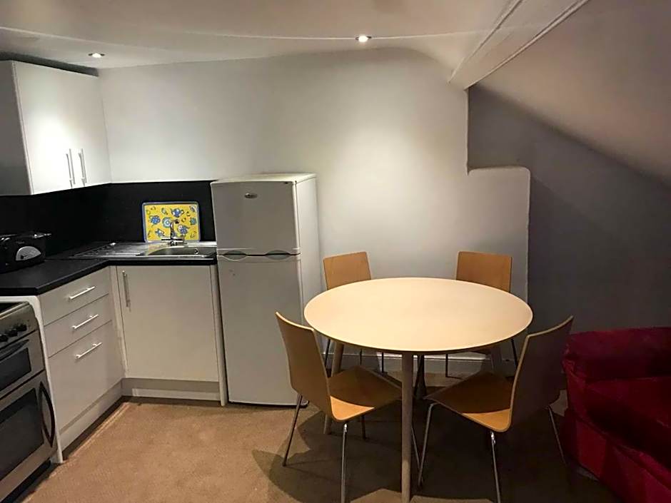 No 47 Marine Terrace