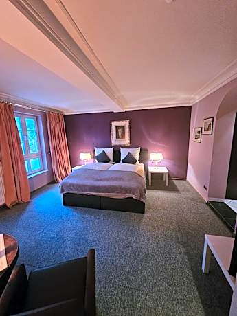 Hotel MALEPARTUS am Kurpark