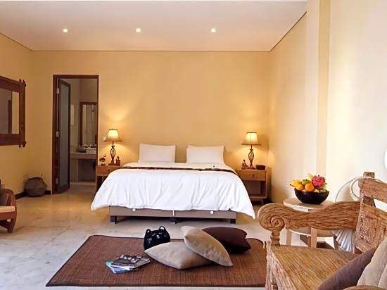 Soleil Suites Petitenget By the jero