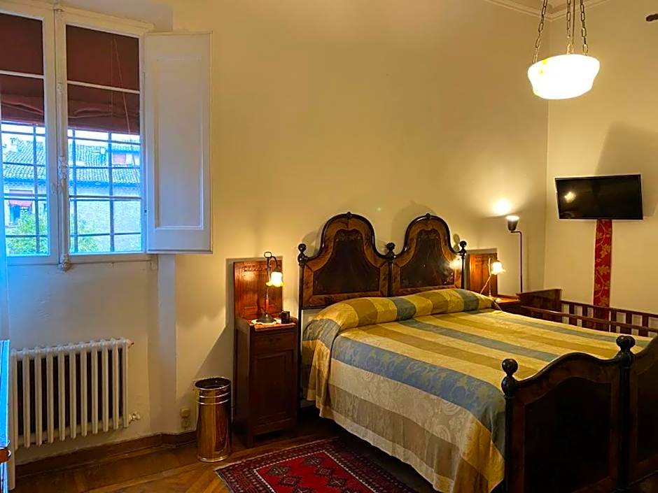 Le Case Cavallini Sgarbi di Rina Cavallini