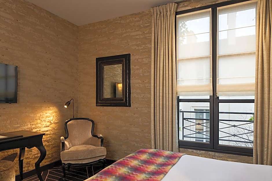 Le Pavillon de la Reine & Spa, Place des Vosges