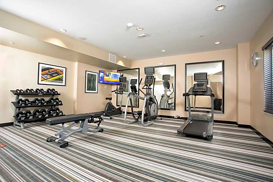 CANDLEWOOD SUITES - JACKSONVILLE - MAYPORT By IHG