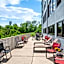 Hampton Inn By Hilton Grand Rapids-North