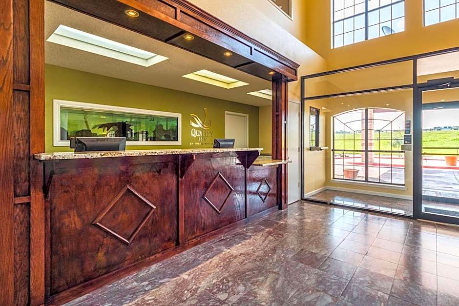 Quality Inn University Near Downtown