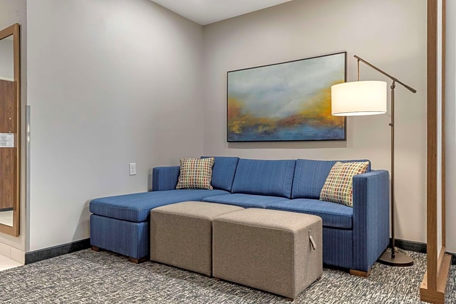 Comfort Suites Greenville Airport