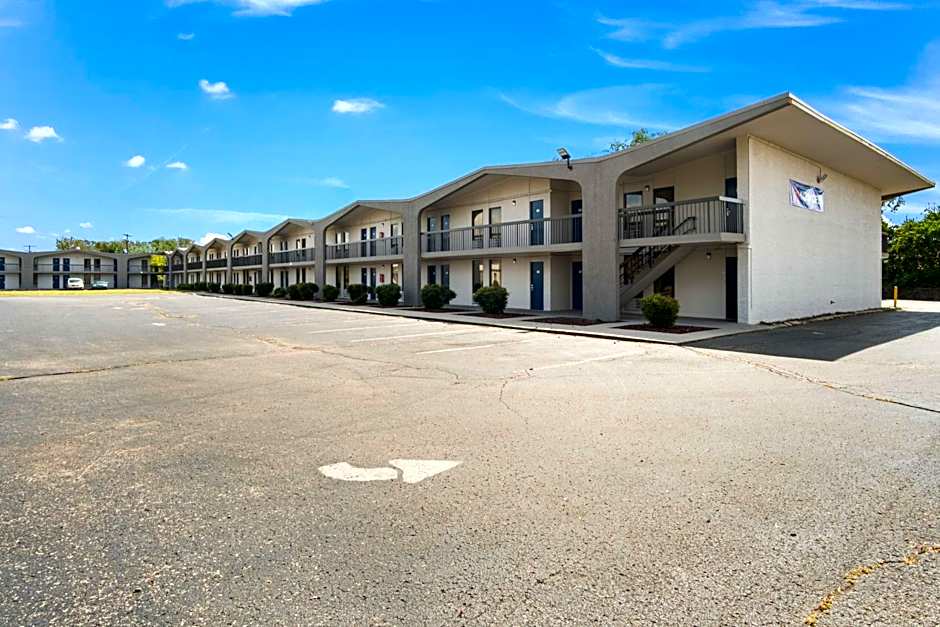 Motel 6-Lexington, KY - Airport