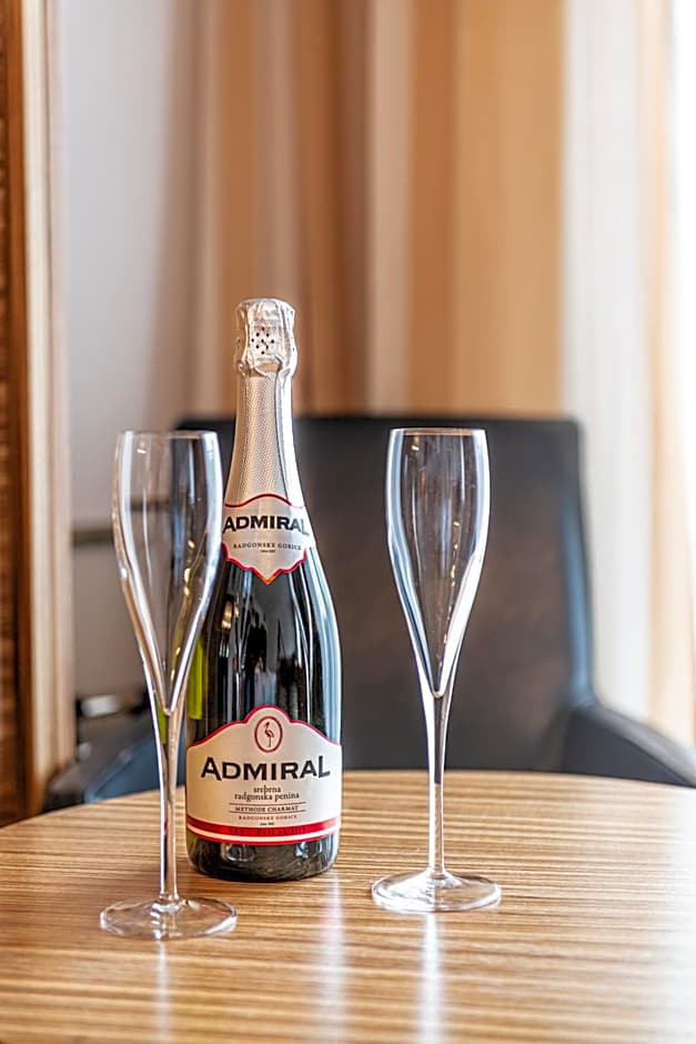 Casino & Hotel ADMIRAL Kozina