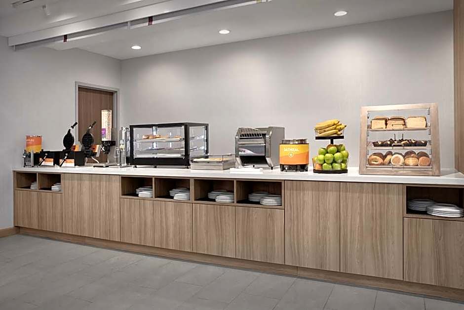 Home2 Suites by Hilton Lakeland North I 4