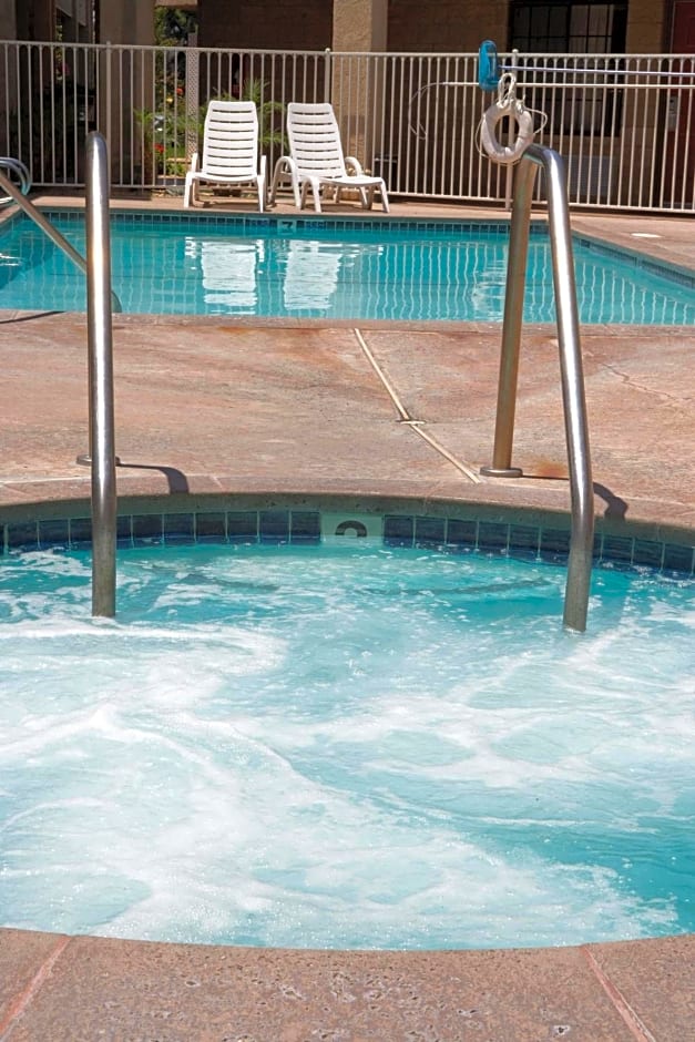 Premier Inns Thousand Oaks