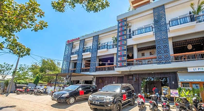 DEJAVU 2.0 HOTEL BAJO KOMODO