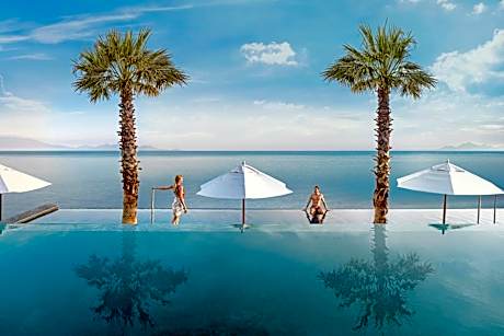 Mitsis Summer Palace